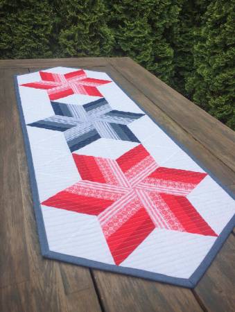 Twirl & Spin Table Runner Pattern
